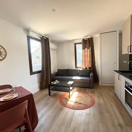 M113 Marquer Superbe T2 Avec Parking Proche De La Douane Moillesulaz Et De Geneve Apartment